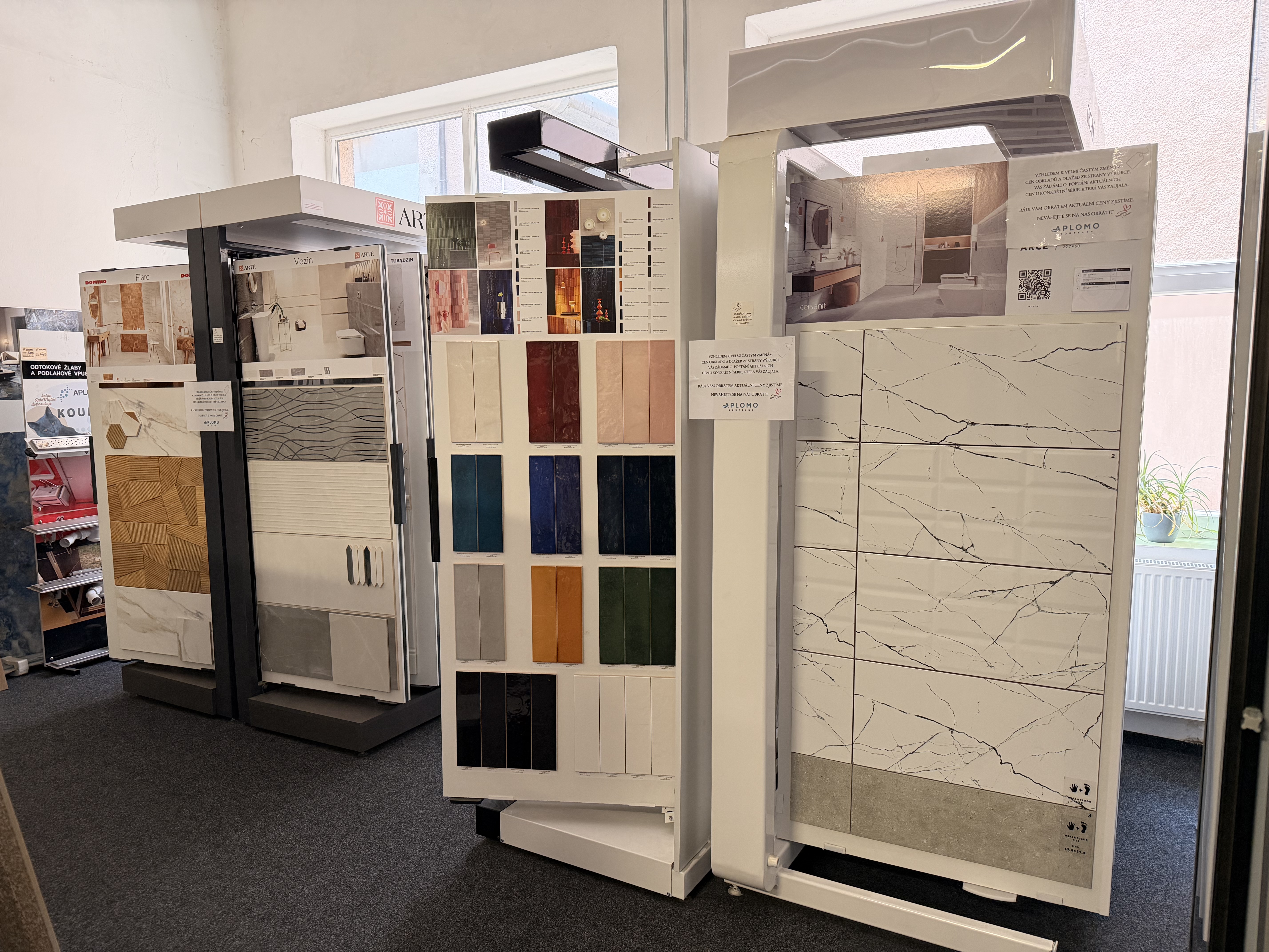 Obklady a dlažby Aplomo koupelny